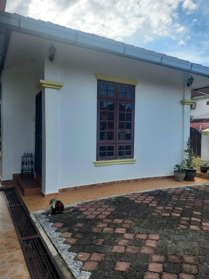 Room 345 Kota Bharu Kültér fotó