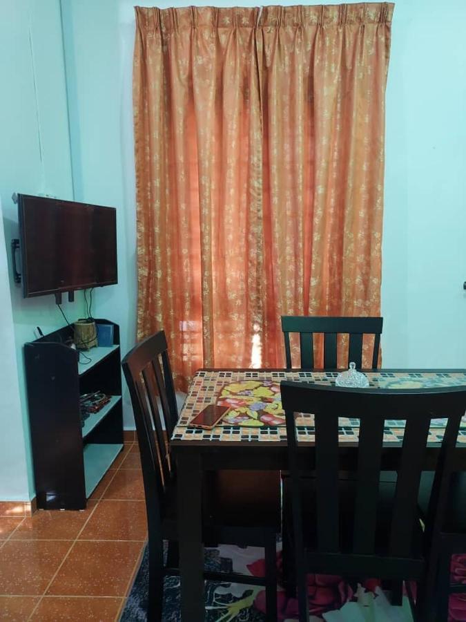Room 345 Kota Bharu Kültér fotó
