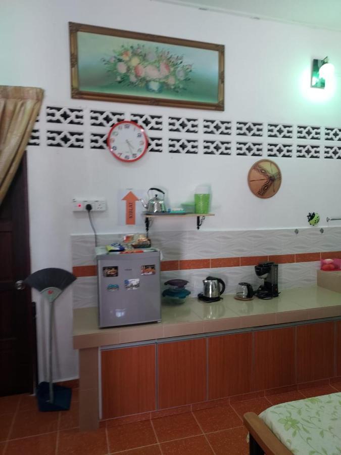 Room 345 Kota Bharu Kültér fotó