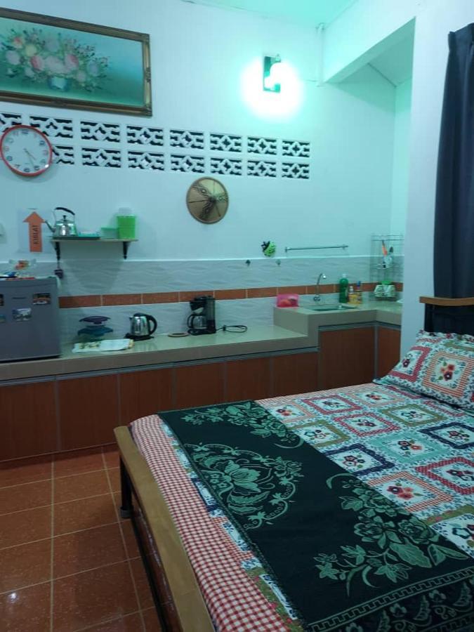 Room 345 Kota Bharu Kültér fotó